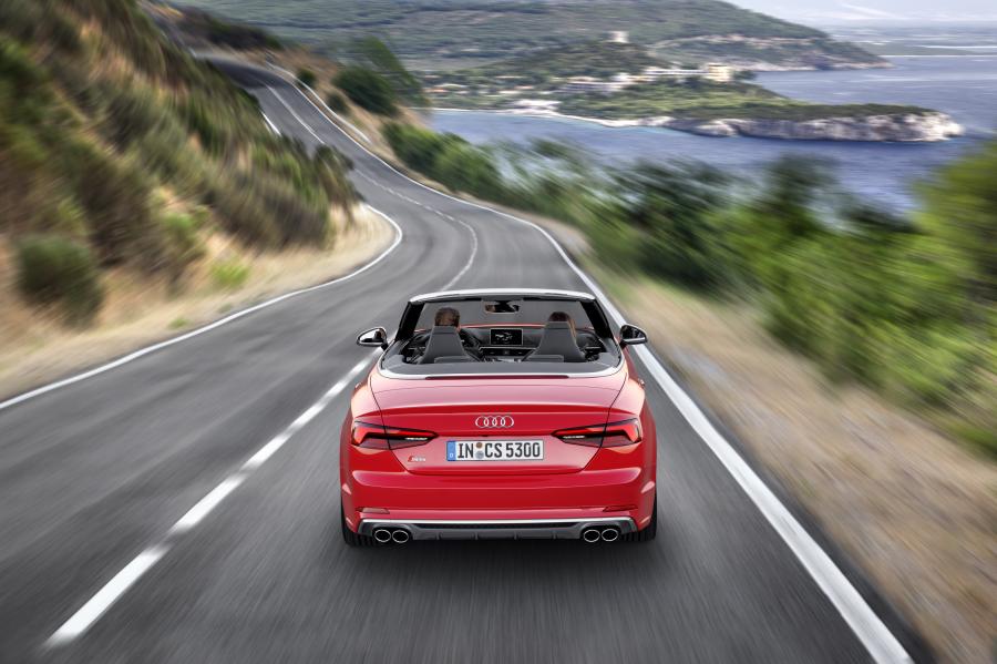  Audi S5 Cabriolet 2017 года  (WW) (фото 38 из 53)